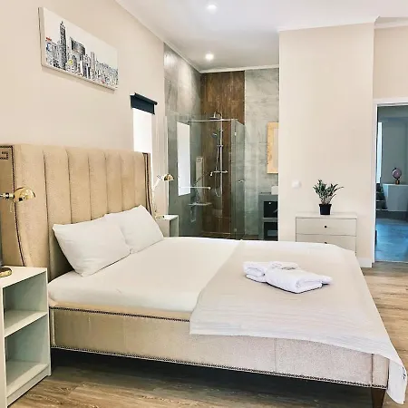 Country In Algarve, 15 Min From Албуфейра