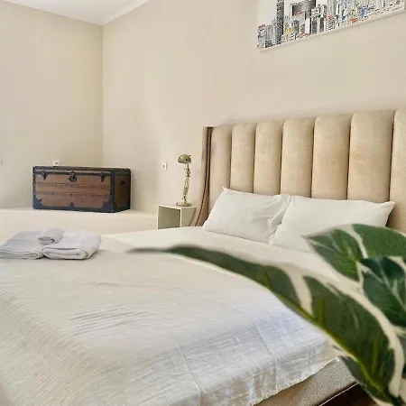 Country In Algarve, 15 Min From * Албуфейра