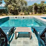 Country In Algarve, 15 Min From Villa *